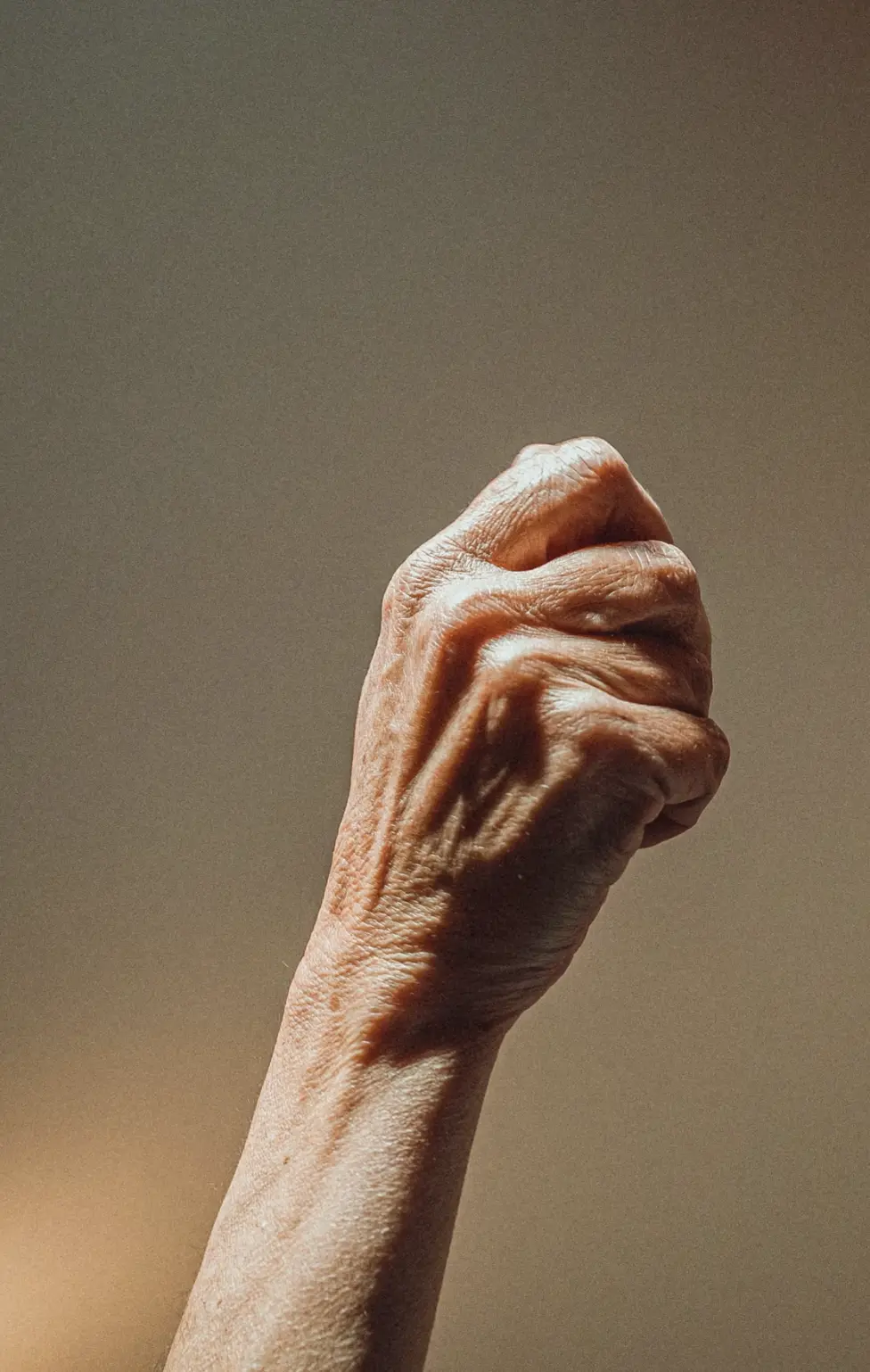 photoaging vs intrinsic ageing difference